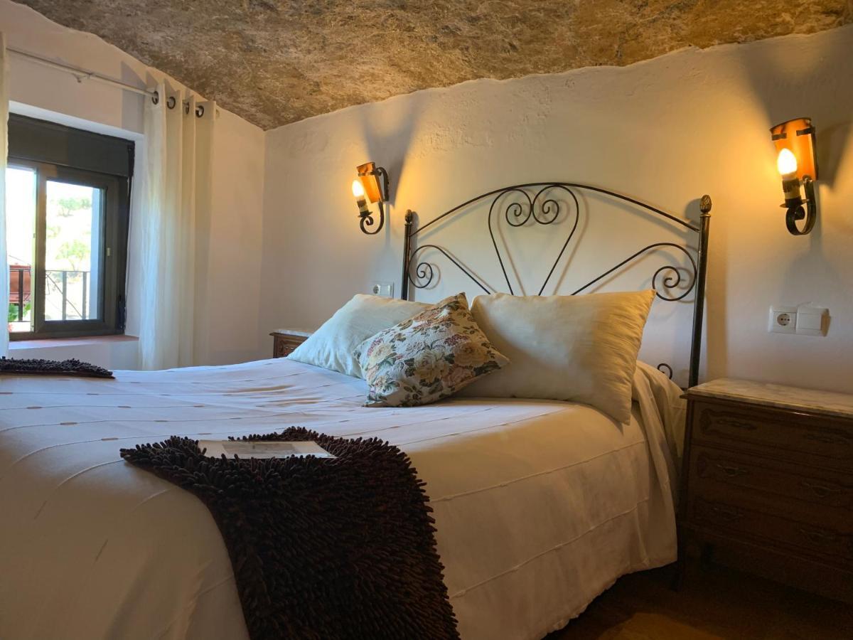 Гостевой дом Casa Cueva "Las Calcetas" Setenil De Las Bodegas Экстерьер фото